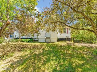 35 Gabriel Rd, Corinth, NY 12822