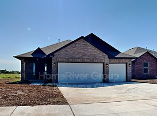 1201 Lavista Ln, Kingfisher, OK 73750