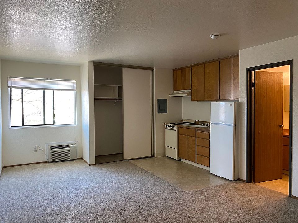 Locust Street Square 101 W Locust St Lodi CA Zillow