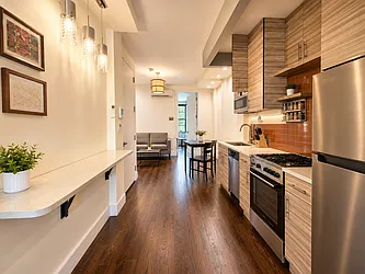 31 Locust Street, #2A