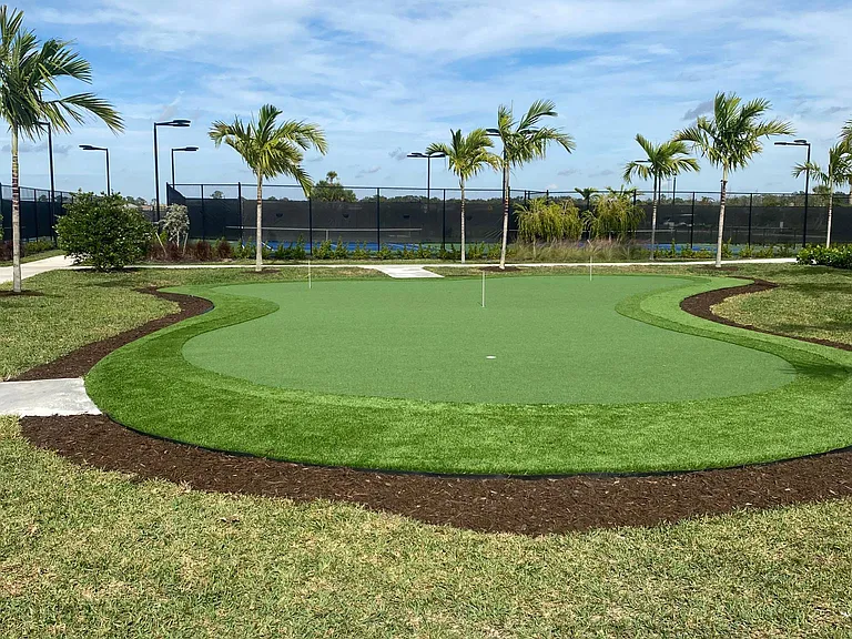 Putt putt course