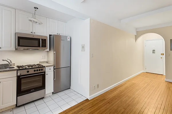 Rented by Oxford Property Group | media 14