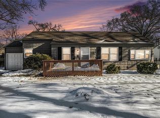5223 Alder Dr, Roeland Park, KS 66205
