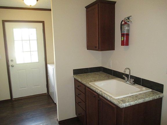 5th image of 14152 B Dr