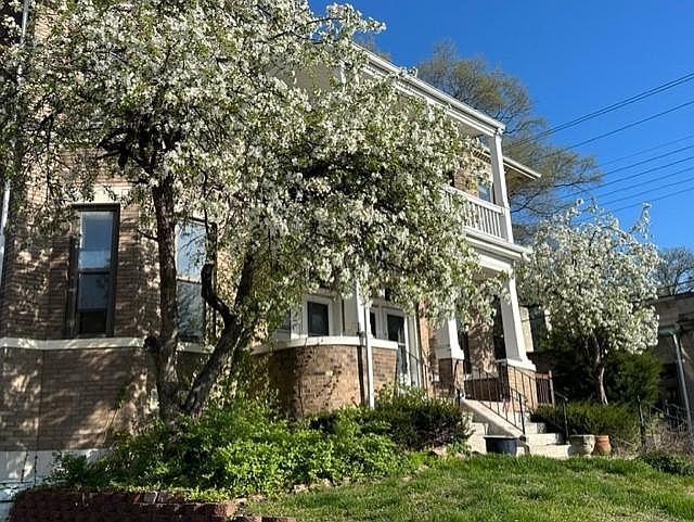 1st image of 426 Lake Ave #4