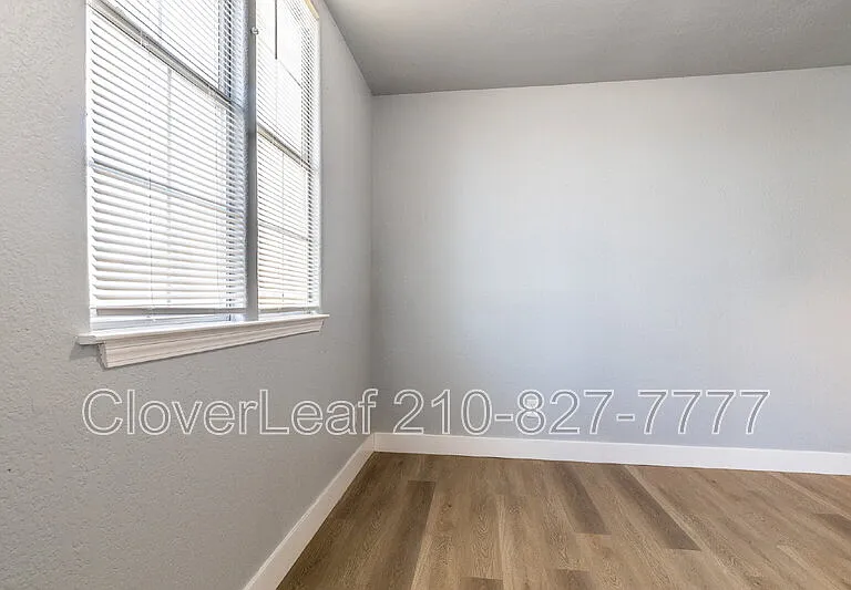 2114 Jupiter St — Photo 30