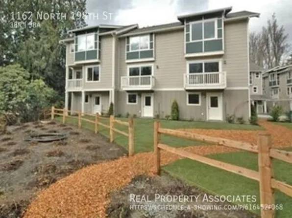 1162 N 198th St #15, Seattle, WA 98133