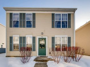 936 Symphony Dr, Aurora, IL 60504