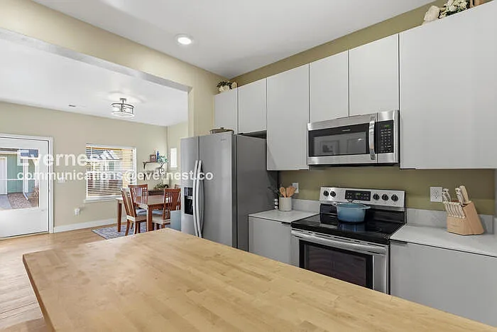 4000 Blue Pine Ln — Photo 5