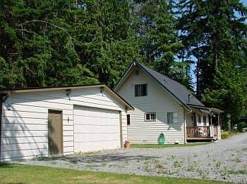 2nd image of 1388 Graham Dr