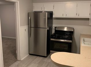 606 Beach Rd, Buffalo, NY 14225