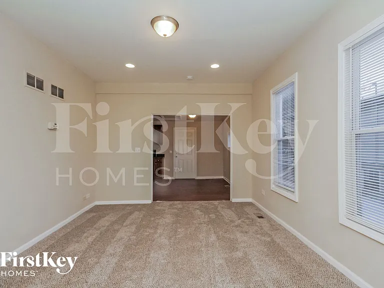 1910 Carmel Blvd #1 — Photo 8