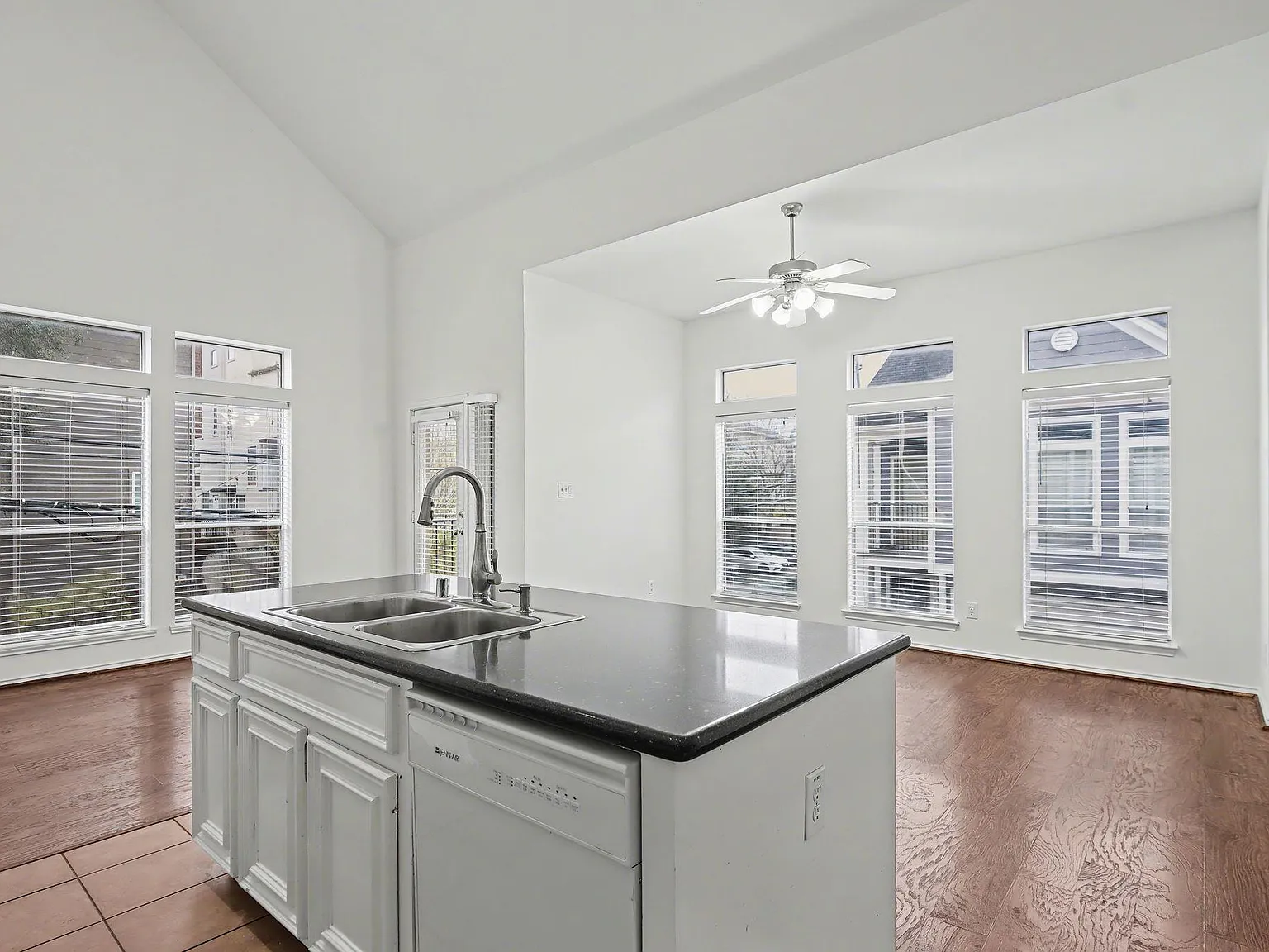 2 bed, 2.5 bath, 2026 sqft, $2,400 — Photo 1