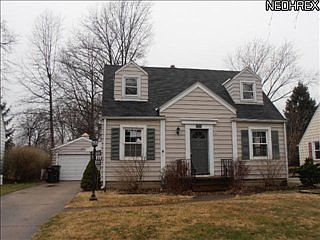 1st image of 318 Hawthorne St