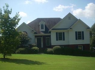 14 Lamplighter Cv, Cartersville, GA 30120