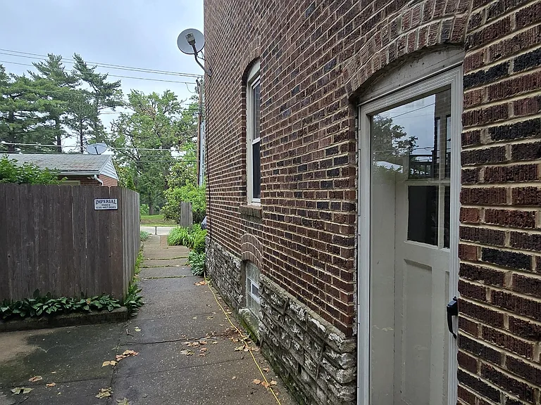 6403 San Bonita Ave #2F — Photo 47