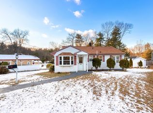 17 Winthrop St, Walpole, MA 02081