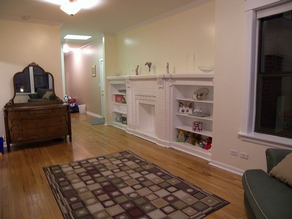 Built-in Bookshelves/Fireplace