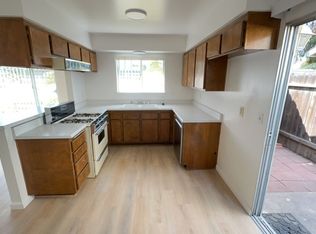 8828 N Bank Dr #8828, Ventura, CA 93004