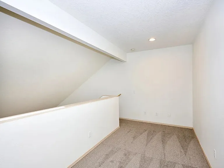 Devonwood & First Place — Photo 10