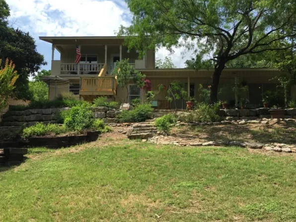 132 Loop 13 #1, Kerrville, TX 78028