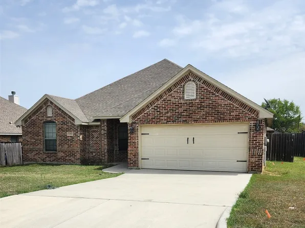 1202 Wells Fargo Blvd, Bridgeport, TX 76426