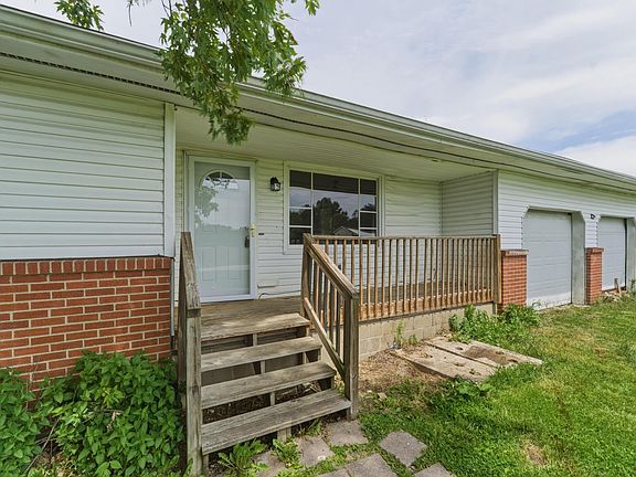 2nd image of 19379 Hall Rd