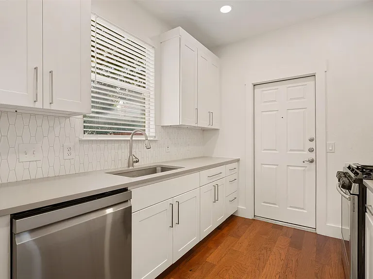 4912 Sara Dr #A — Photo 11