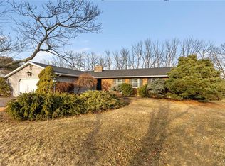 1887 Dartford Rd, Bethlehem, PA 18015