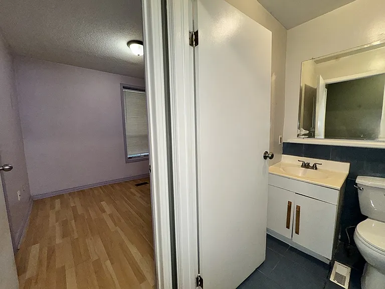 22 McDonald St — Photo 12