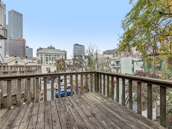 492 Pavonia Avenue image 19 of 25