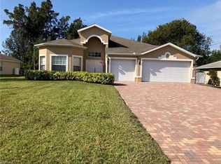 214 SW 22nd Pl, Cape Coral, FL 33991