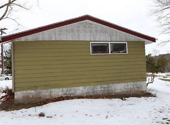 2nd image of 11 Norman Dr