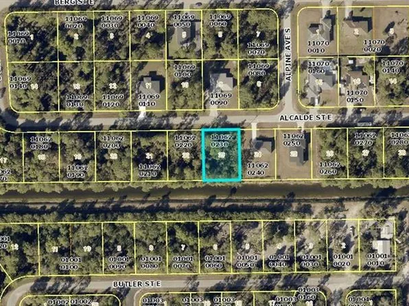 928 Alcalde ST E, LEHIGH ACRES, FL 33974