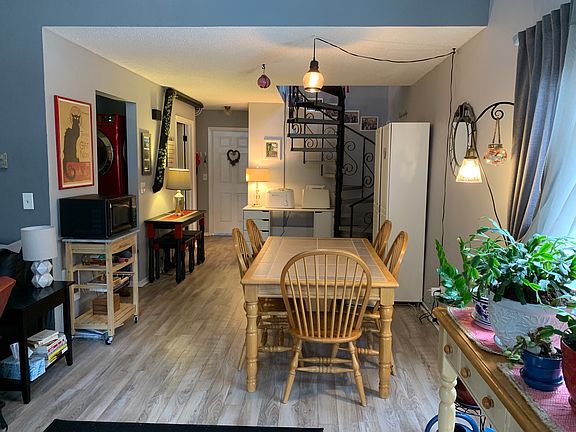 Living rm to downstairs bedr