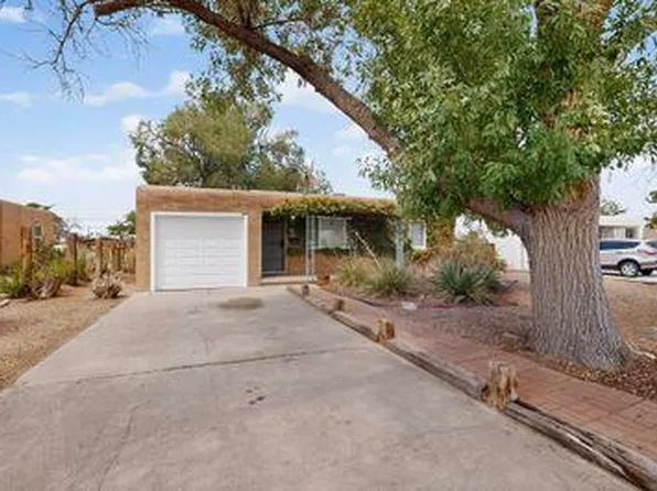 705 Palomas Dr SE, Albuquerque, NM 87108