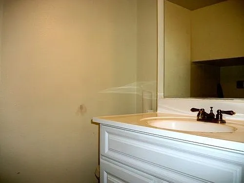 Beautiful 3 bedrooms condo in South San Diego — Photo 4