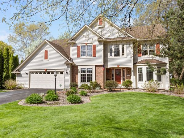 1611 Loughrea Ter, Webster, NY 14580
