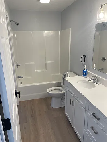 17653 148th Ave Photo 1