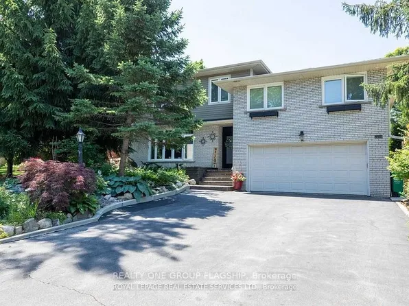 3594 Gallager Dr, Mississauga, ON L5C 2N6