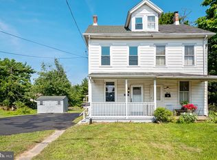 204 Elm Ave, North Wales, PA 19454