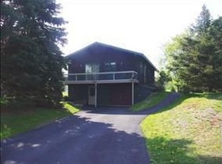 1205 Quackenbush Rd, Schenectady, NY 12306