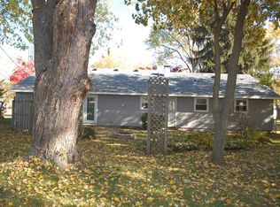 311 Edgerton Dr, Waterville, OH 43566