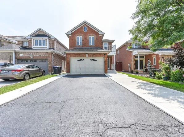 6 Sunny Glen Cres, Brampton, ON L7A 1N5