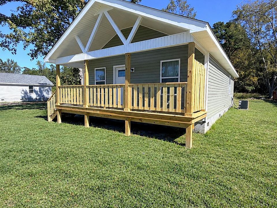 1st image of 933 Hickman Road