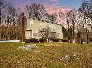 1385 Georges Hill Rd, Southbury, CT 06488