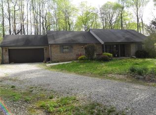 471 W Gold Creek Rd, Mooresville, IN 46158