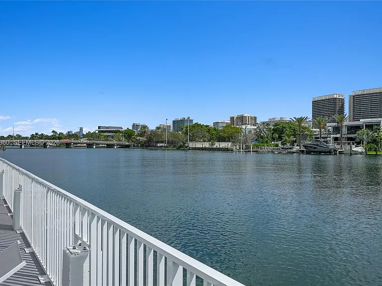 9381 E Bay Harbor Dr #301N — Photo 11
