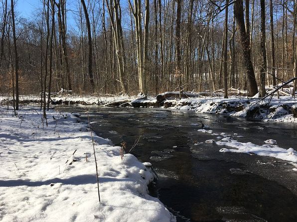 399 Long Rd