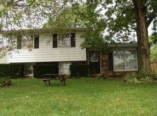 703 W Church St, Hebron, IN 46341